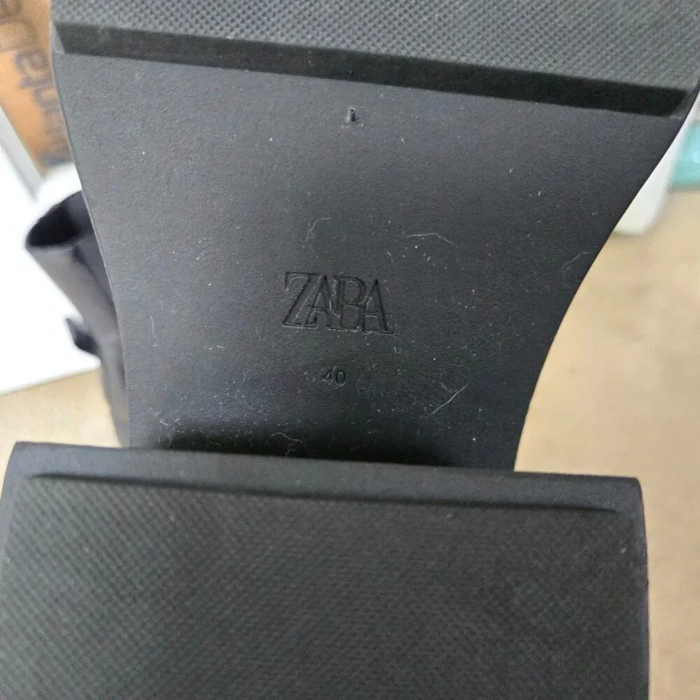Zara Black Platform Chelsea Boots